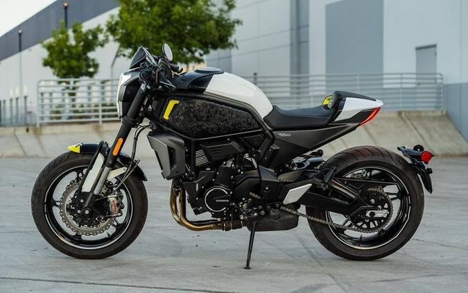 2022 CFMOTO 700CL-X Sport