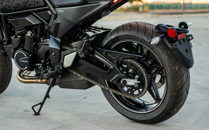 2022 CFMOTO 700CL-X Sport