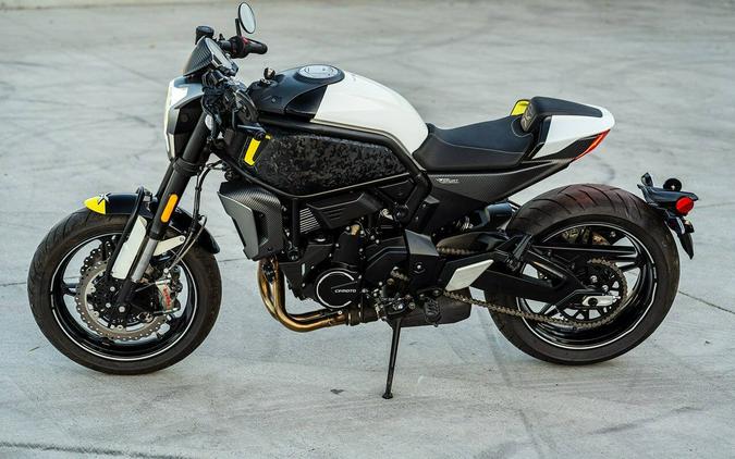 2022 CFMOTO 700CL-X Sport