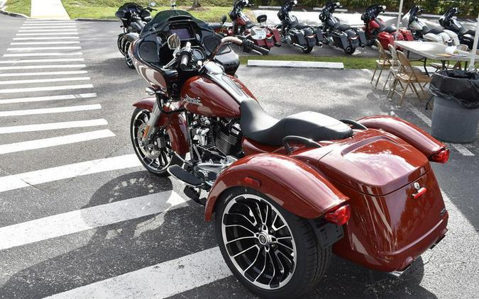 2024 Harley-Davidson® FLTRT - Road Glide® 3