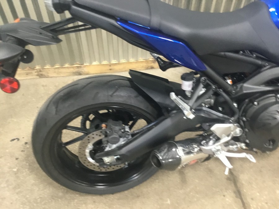 2016 Yamaha FZ-09