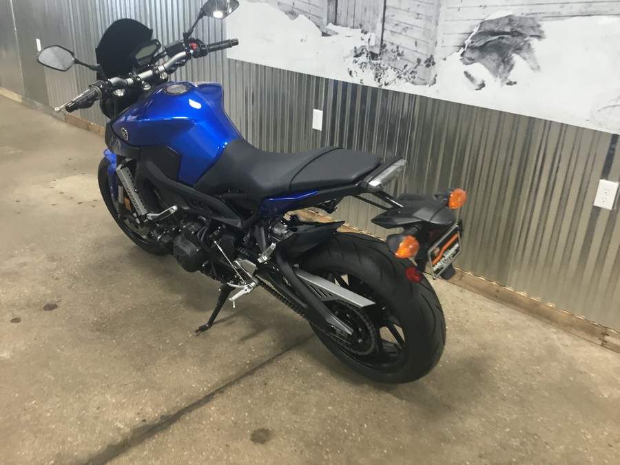 2016 Yamaha FZ-09