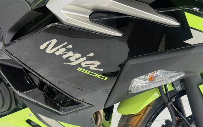 2026 Kawasaki Ninja 500 ABS Metallic Yellowish GreenEbony