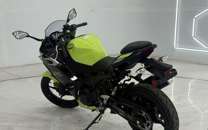 2026 Kawasaki Ninja 500 ABS Metallic Yellowish GreenEbony