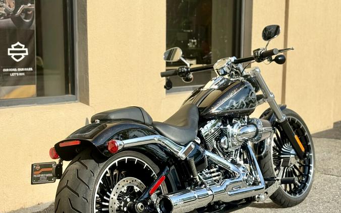 2017 Harley-Davidson® Breakout® FXSB - FACTORY CUSTOM PAINT & LOW MILES