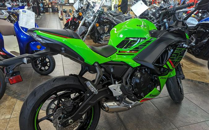 2024 Kawasaki Ninja 650 KRT Edition ABS