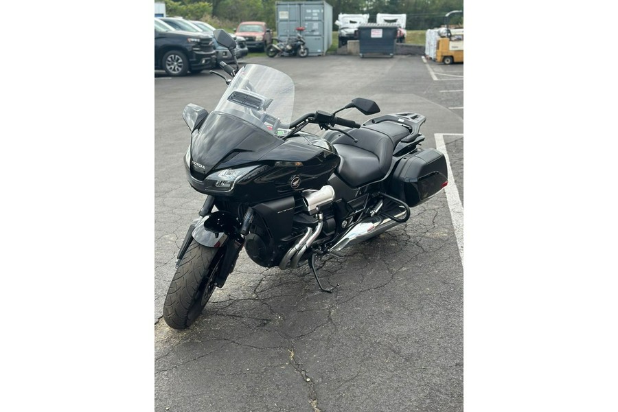 2014 Honda CTX1300D