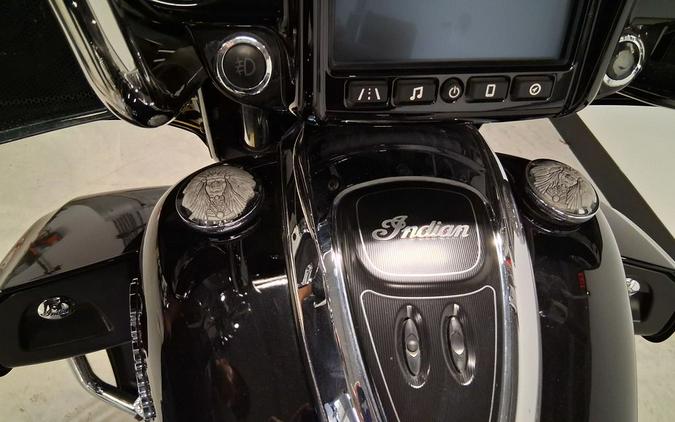 2018 Indian Motorcycle® Roadmaster® ABS Thunder Black