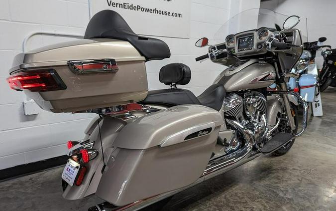2023 Indian Motorcycle® Chieftain® Limited Silver Quartz Metallic