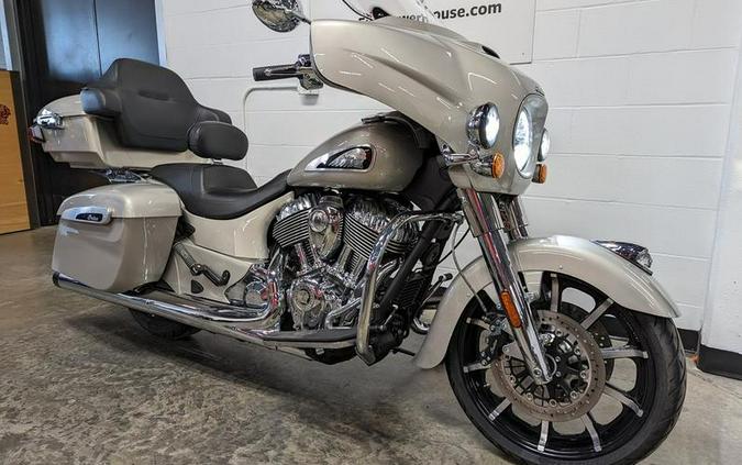 2023 Indian Motorcycle® Chieftain® Limited Silver Quartz Metallic