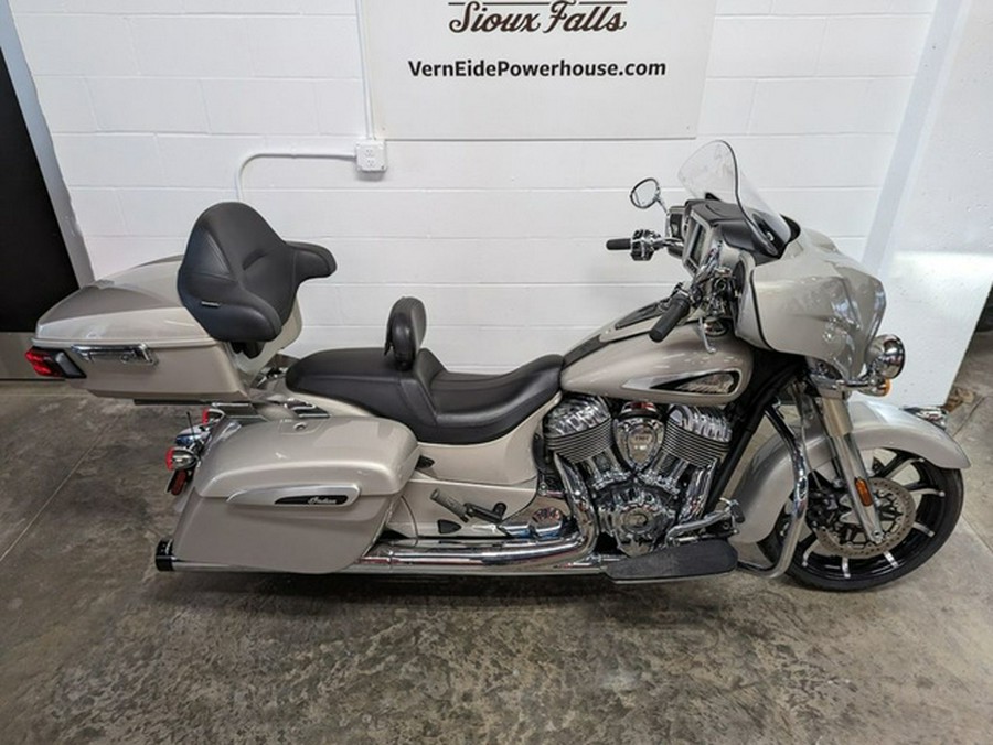 2023 Indian Chieftain Limited Silver Quartz Metallic