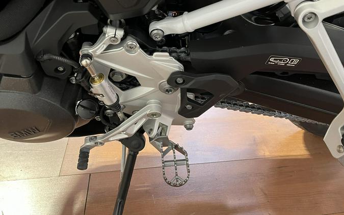 2026 BMW F 900 GS