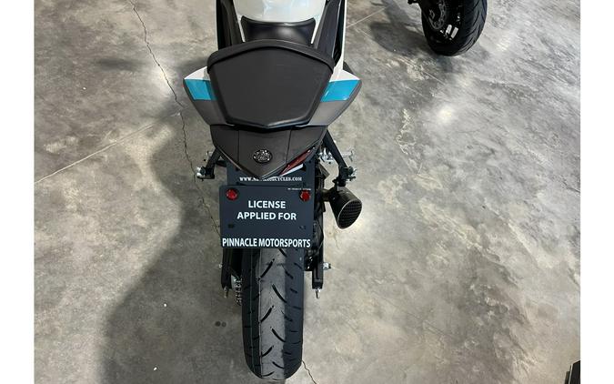 2024 YZF-R3 - Yamaha