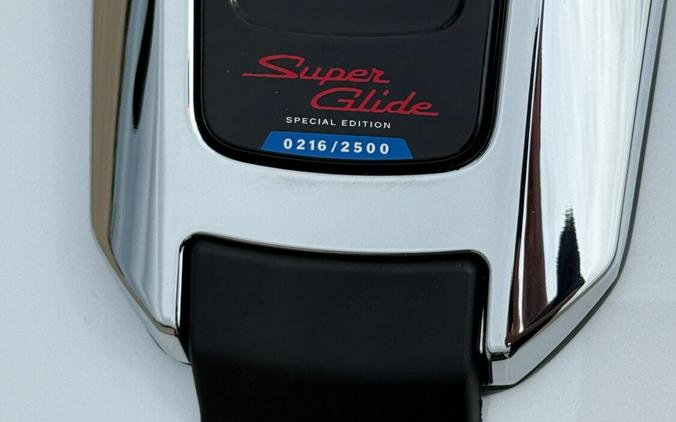 2026 Harley-Davidson® Super Glide® White Onyx Pearl