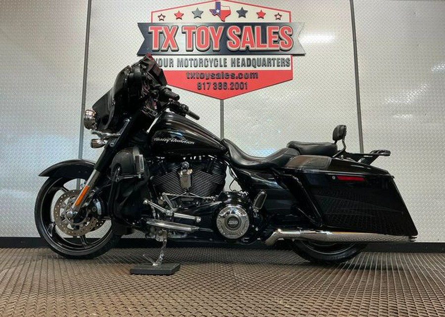 2017 Harley-Davidson Street Glide CVO