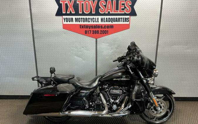 2017 Harley-Davidson Street Glide CVO