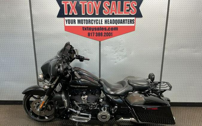 2017 Harley-Davidson Street Glide CVO