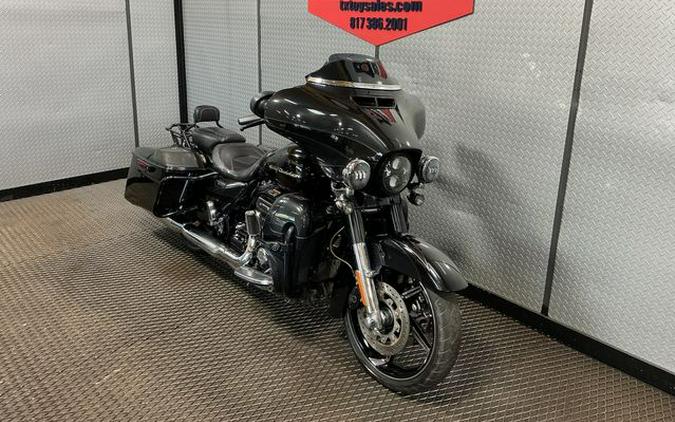 2017 Harley-Davidson Street Glide CVO