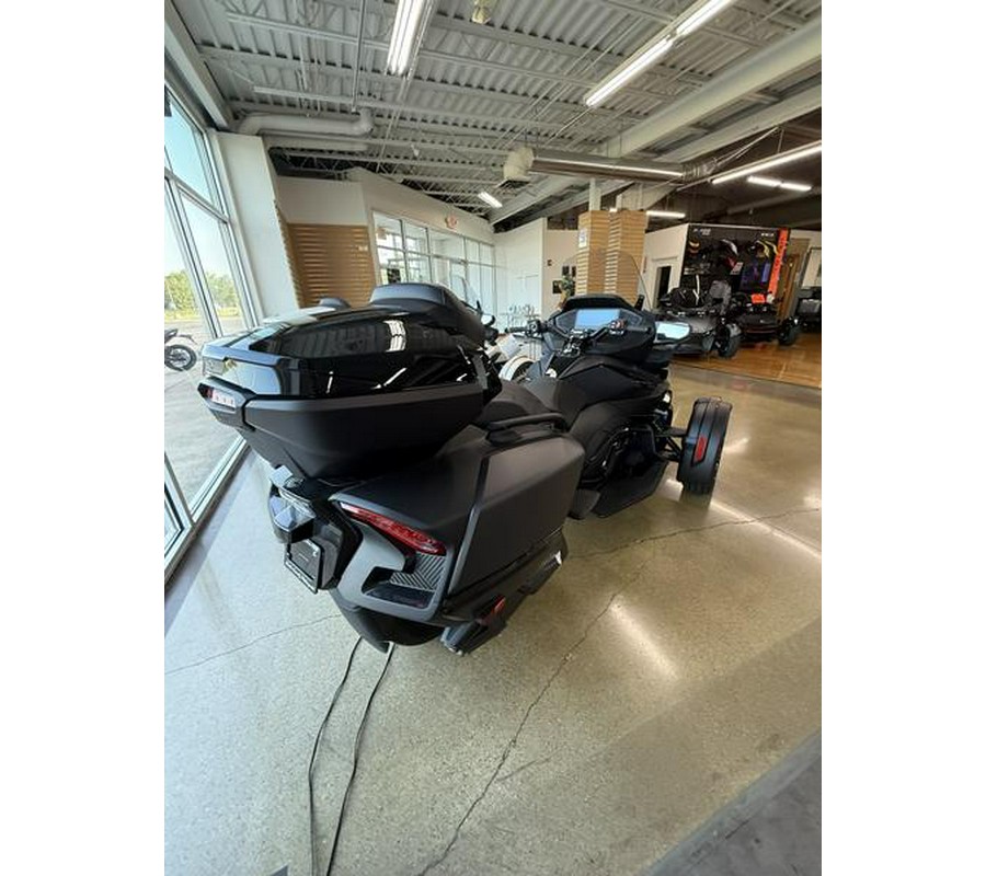 2025 Can-Am® SPYDER RT LIMITED (SE6)