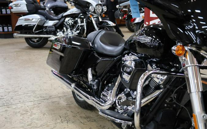 FLHX 2023 Street Glide®