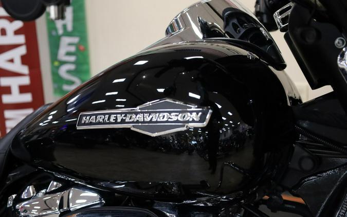 FLHX 2023 Street Glide®