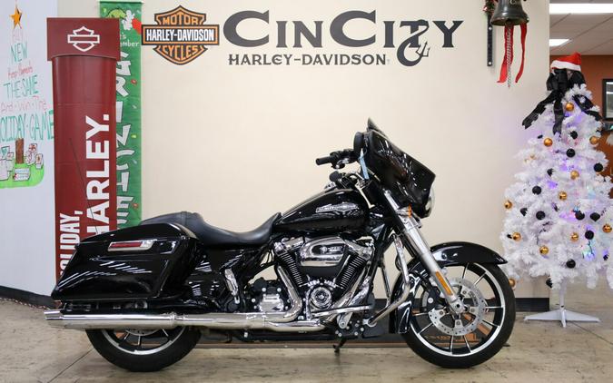 FLHX 2023 Street Glide®