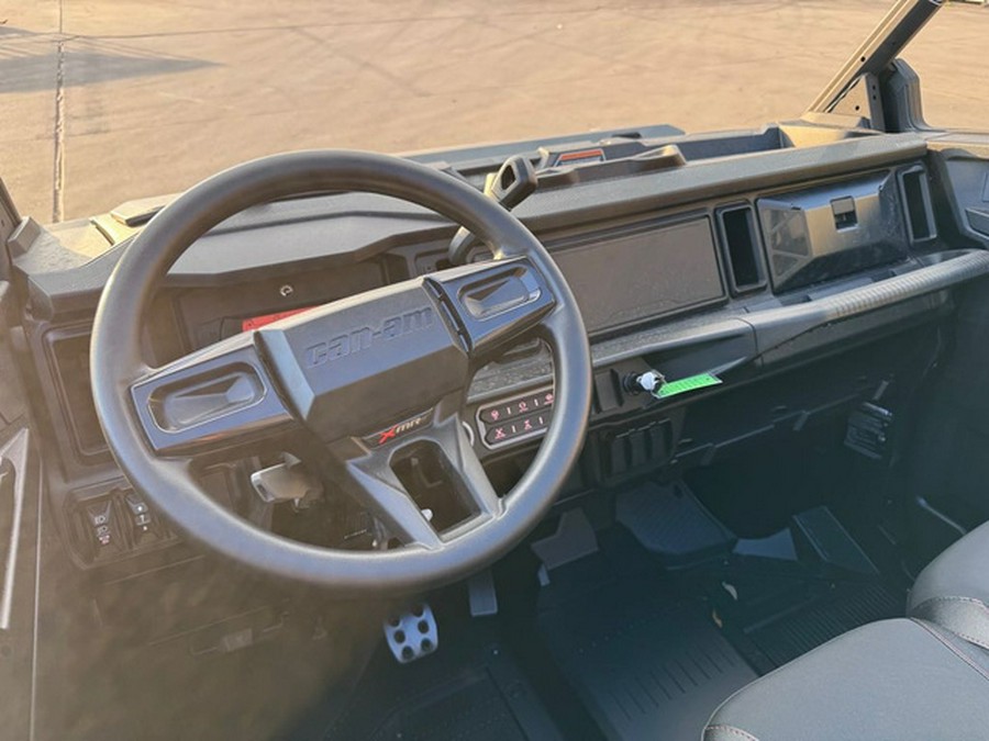 2026 Can-AM Defender MAX X Mr W/Doors HD11