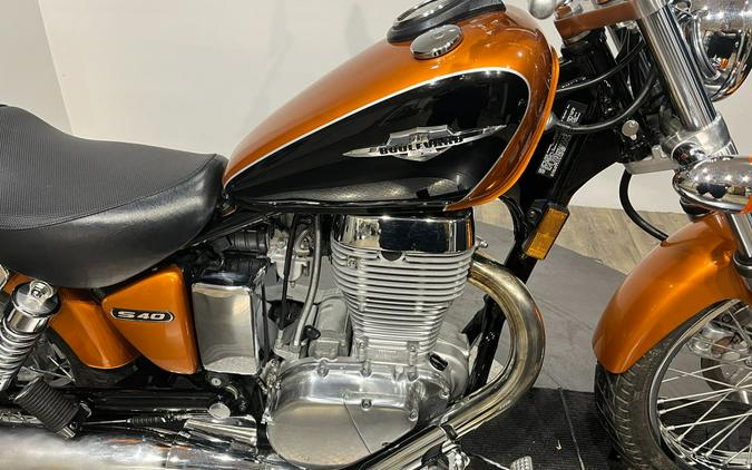 2013 Suzuki Motor of America Inc. Boulevard S40