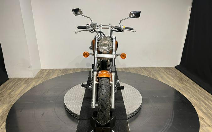 2013 Suzuki Motor of America Inc. Boulevard S40