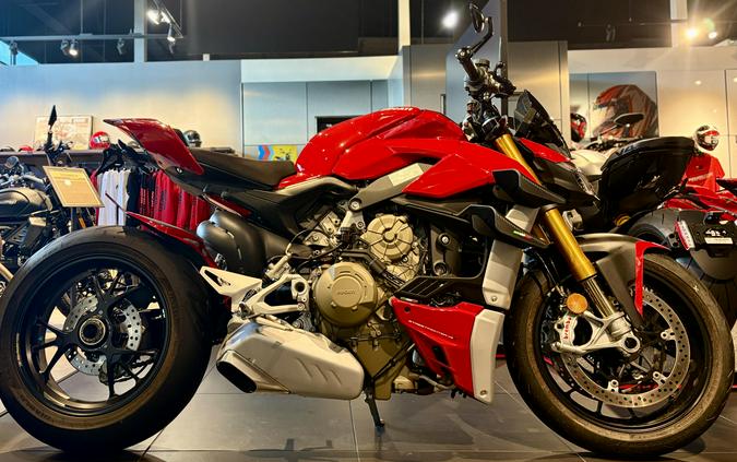 2021 Ducati STREETFIGHTER V4S