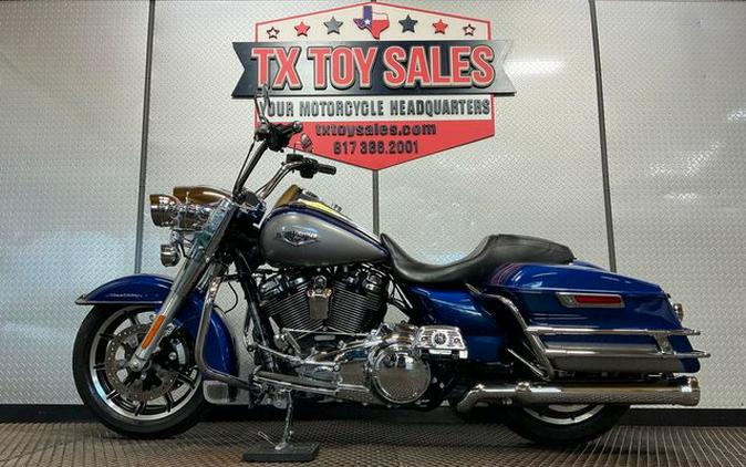 2017 Harley-Davidson Road King Base