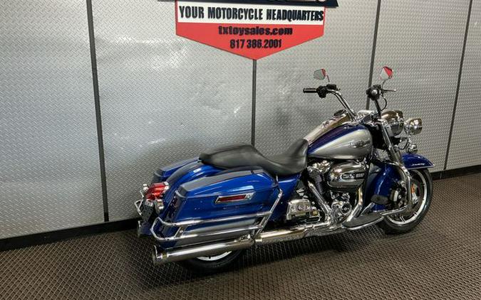 2017 Harley-Davidson Road King Base