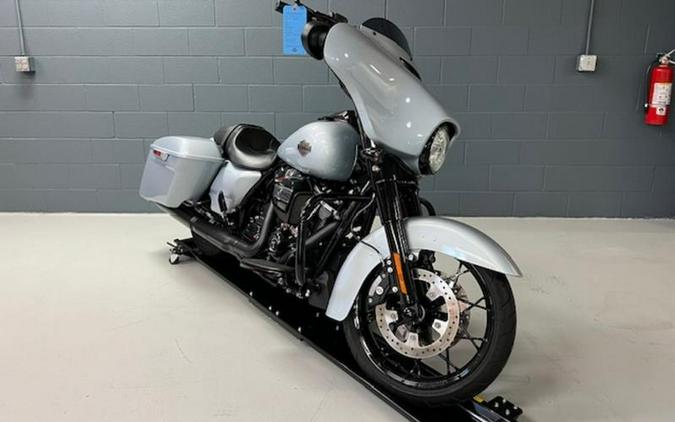 2020 Harley-Davidson® FLHXS - Street Glide® Special