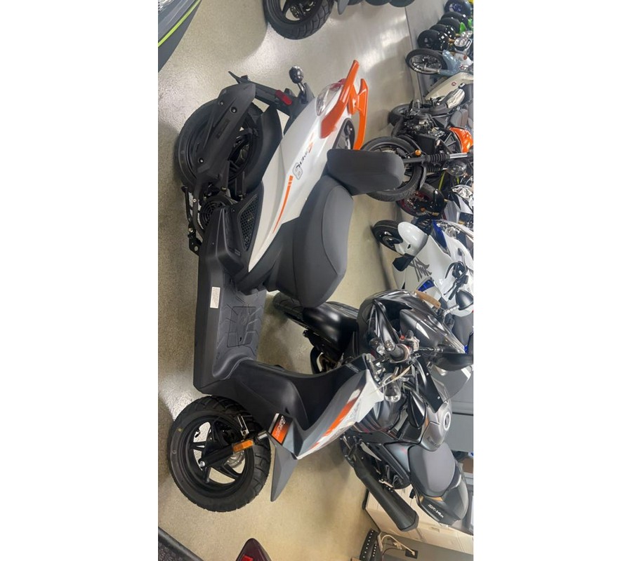 2022 KYMCO Super 8 150X