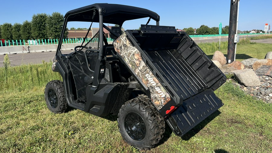 2024 Can-Am™ Defender XT HD7