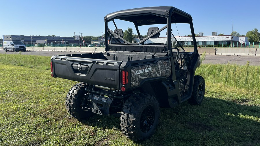 2024 Can-Am™ Defender XT HD7