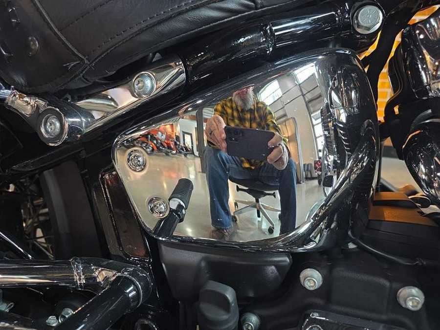 2024 Harley-Davidson® FLHCS - Heritage Classic