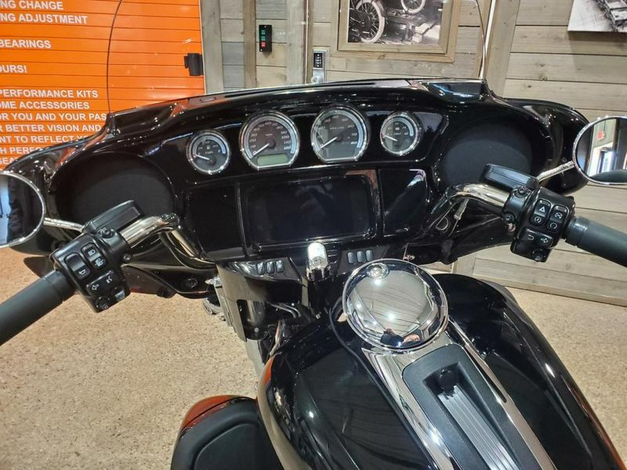 2019 Harley-Davidson® FLHTK - Ultra Limited