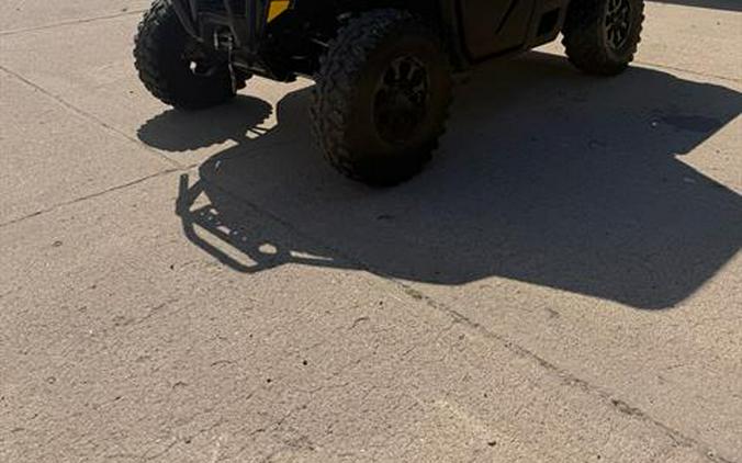 2023 Can-Am Defender Limited