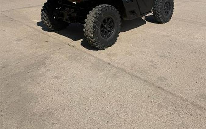 2023 Can-Am Defender Limited