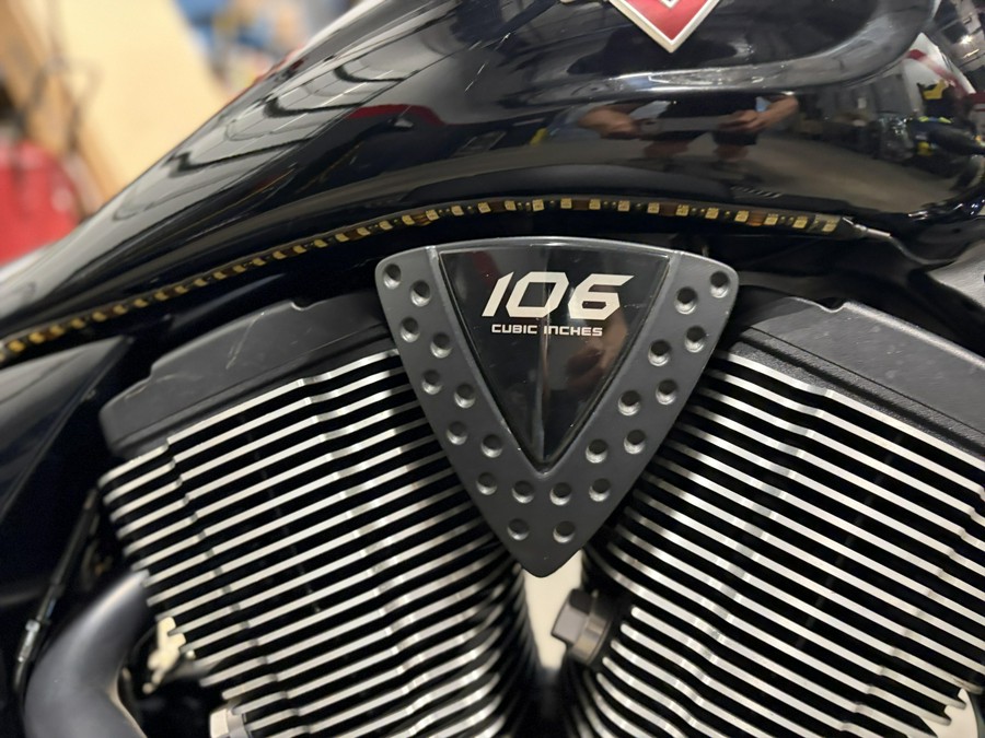 2014 VICTORY Hammer 8Ball Black