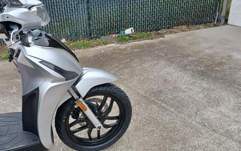 2022 KYMCO People Series S150