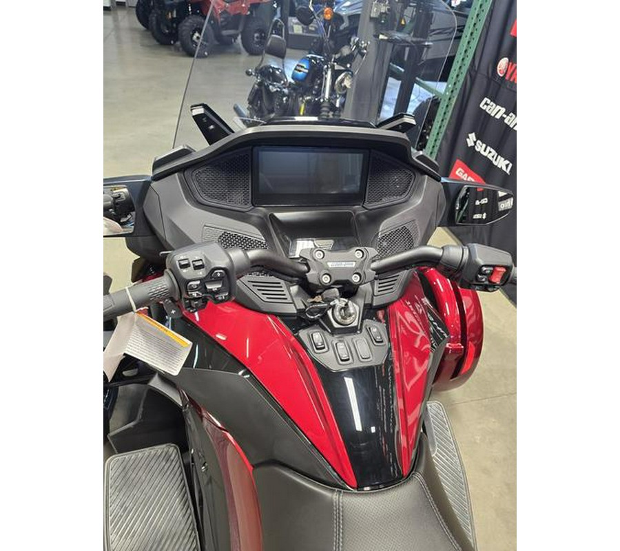 2025 Can-Am® SPYDER RT LIMITED (SE6)