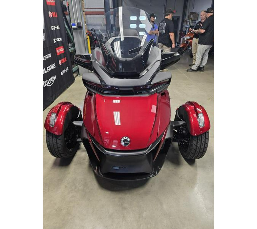 2025 Can-Am® SPYDER RT LIMITED (SE6)
