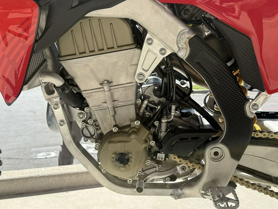 2026 Ducati Desmo450 MX Factory