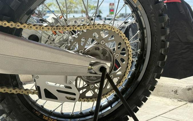 2026 Ducati Desmo450 MX Factory