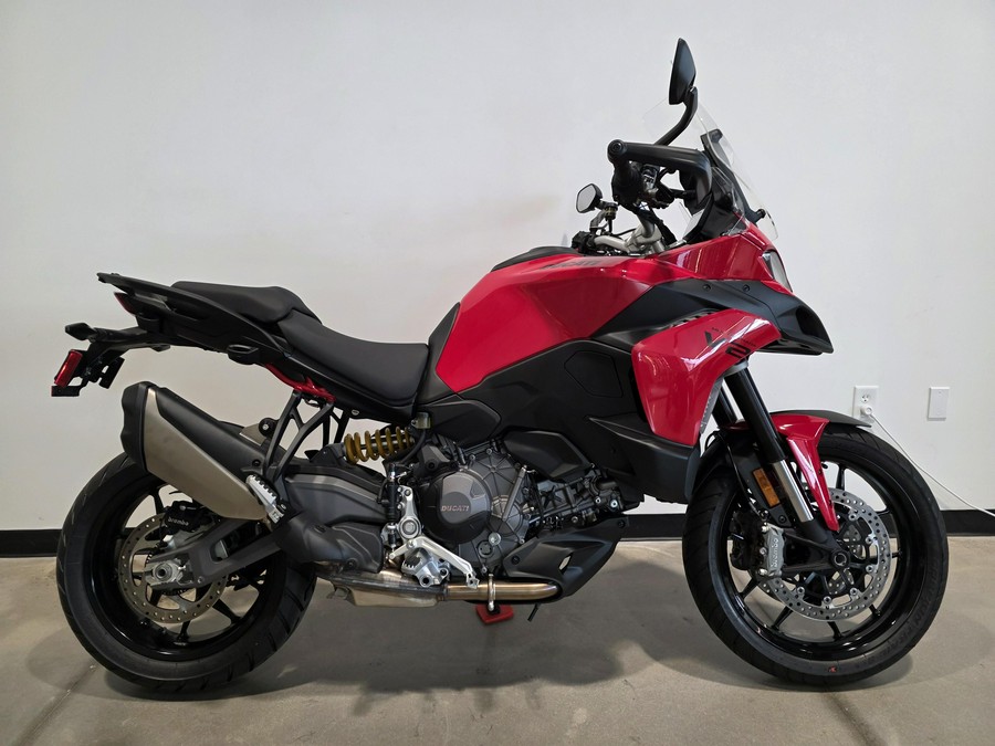 2025 Ducati Multistrada V2