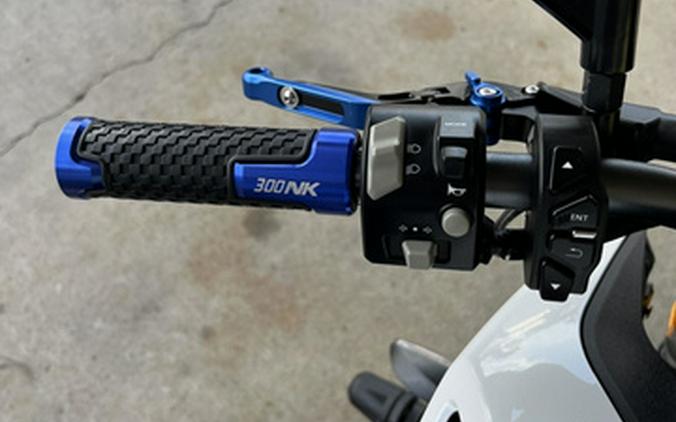 2025 CFMOTO NK 300