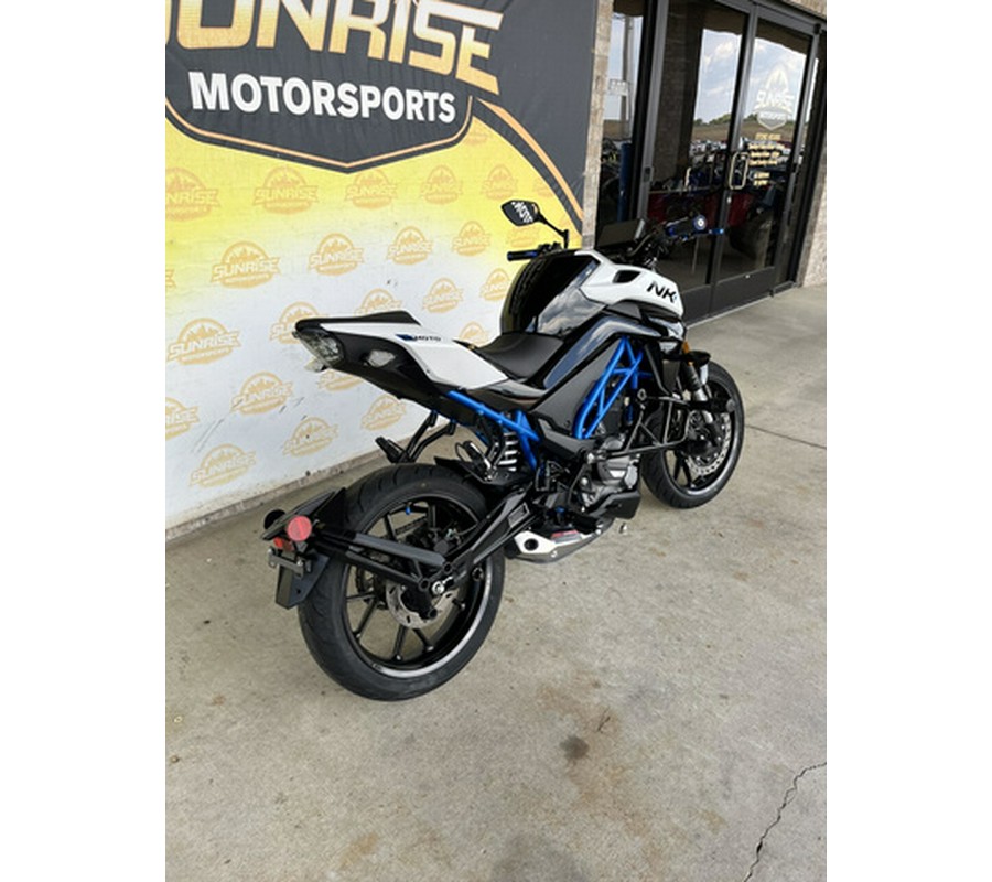 2025 CFMOTO NK 300