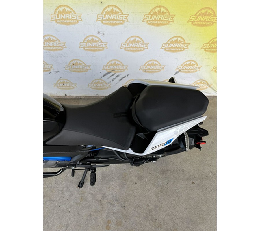 2025 CFMOTO NK 300